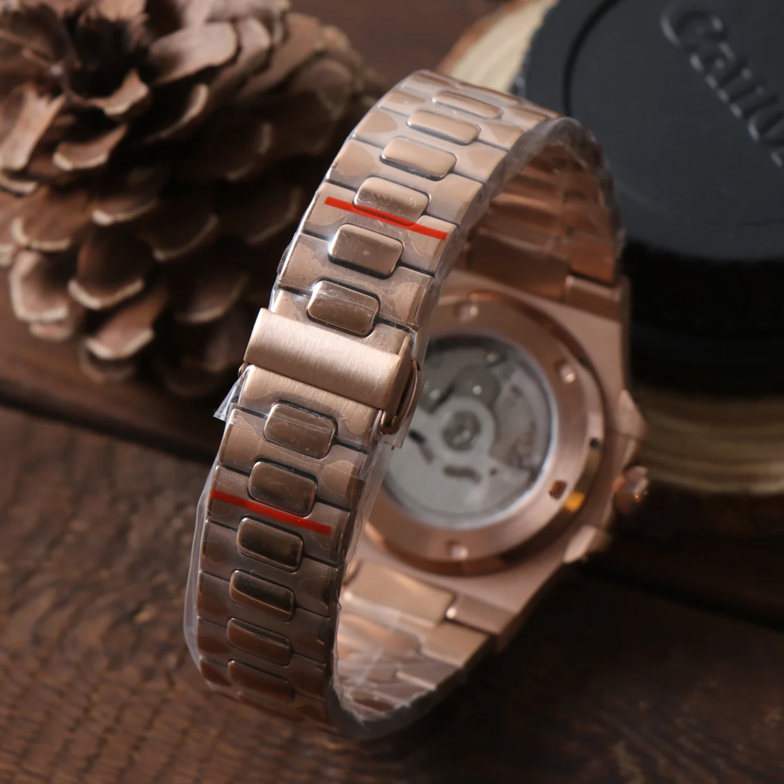 NAUTIKO | Rose Gold Brown