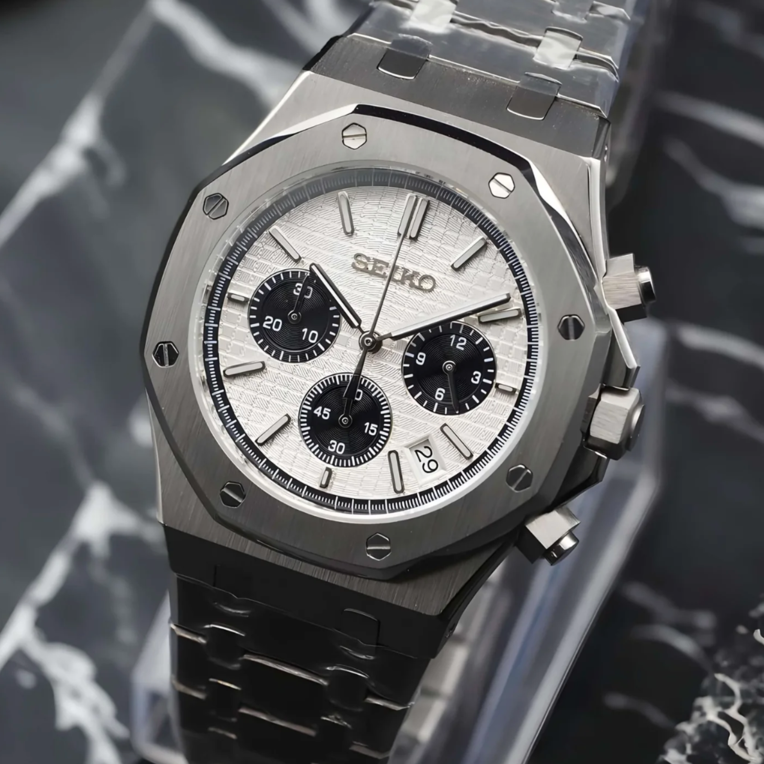 ROYAL SEIKOAK | Chronograph Panda