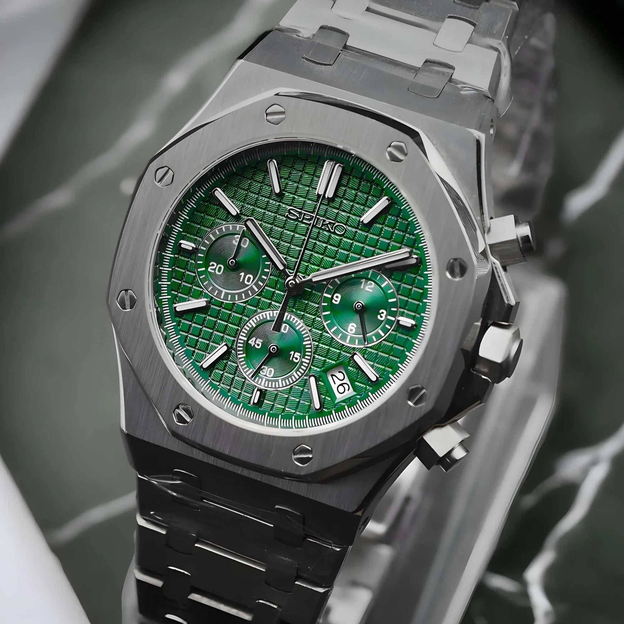 ROYAL SEIKOAK | Emerald