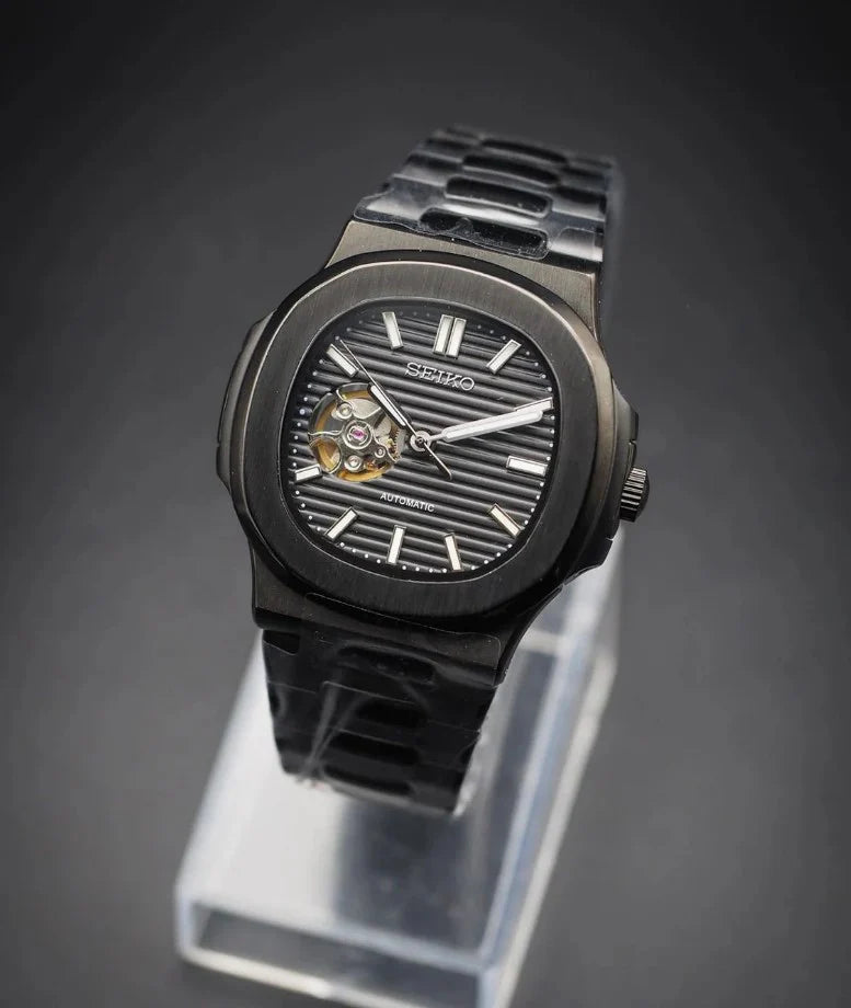 NAUTIKO | All Black Open Heart