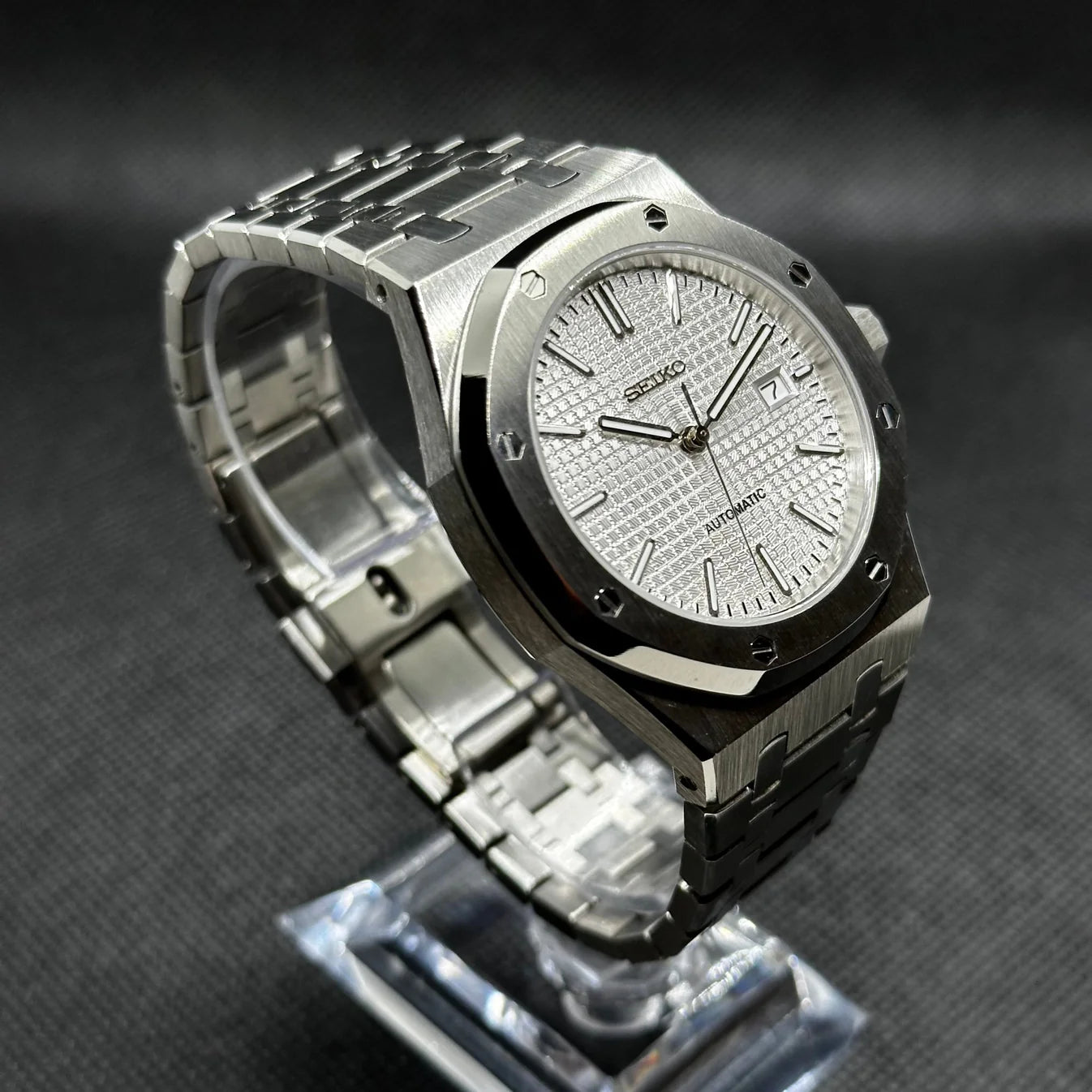 ROYAL SEIKOAK | White