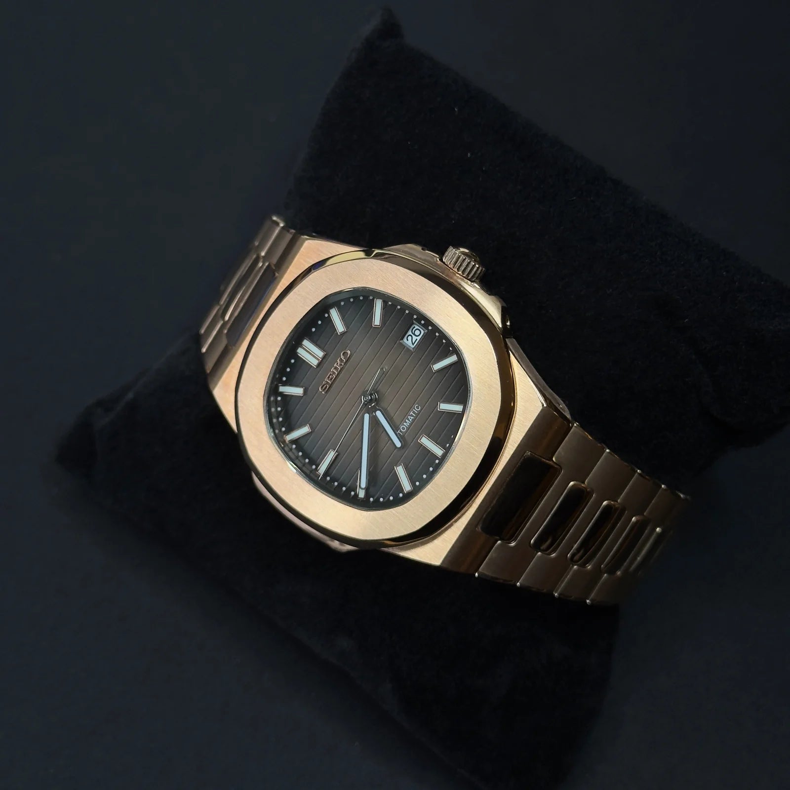NAUTIKO | Rose Gold Brown