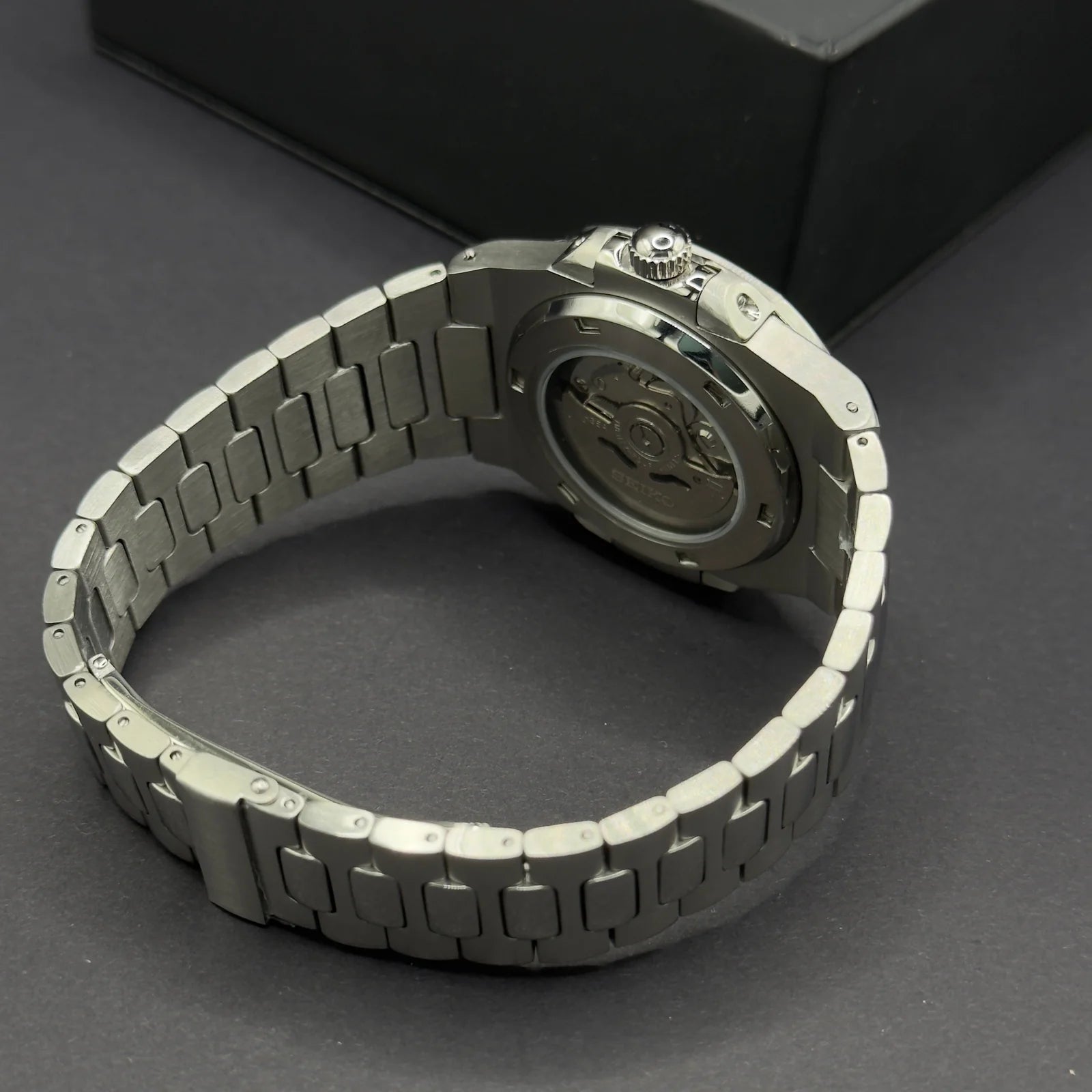 NAUTIKO | Silver Black Open Heart